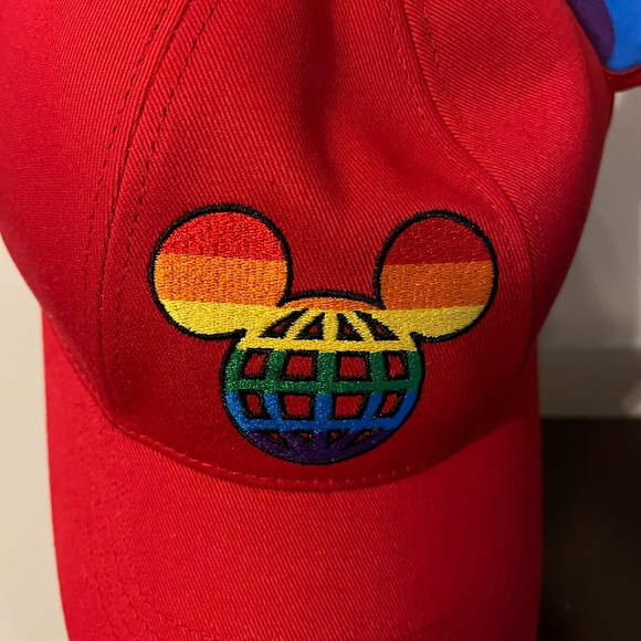 Rainbow Disney World baseball cap - Picture 6 of 6